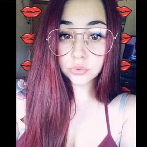 Meet your Posher, Alexis